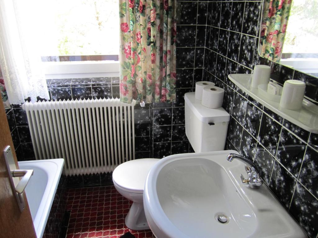 Hotel Lintner Lofer Room photo